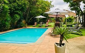 Aerotropolis Guest Lodge
